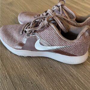 Nike Women's Flex Running Shoes - Pink